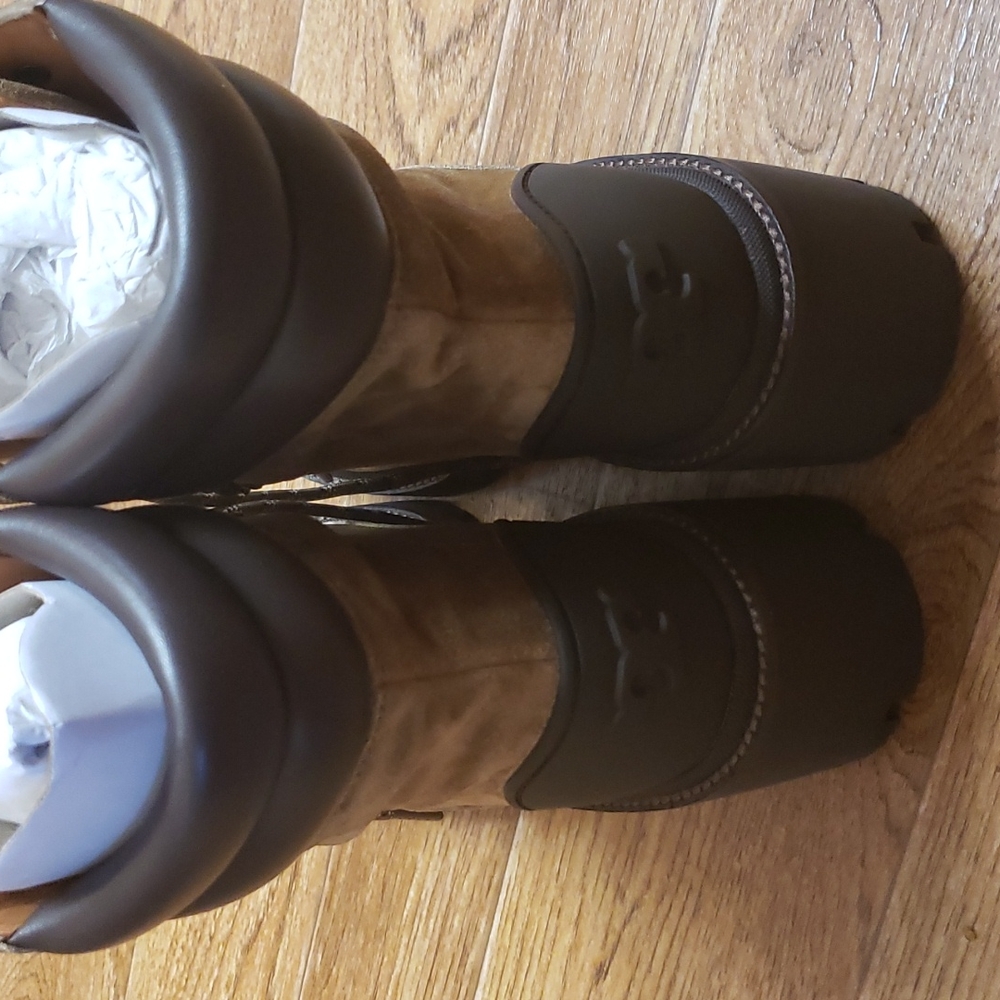 Tory Burch Lug sole ankle boots Size 10 1/2 - Picture 5 of 16